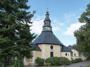 Classy Holiday Home in Deutschneudorf near Glockenwanderweg - Image 4