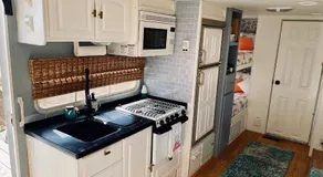Rustic Farm Stay - Image 3