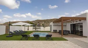 VILLA DE LUJO RIOPARK - Image 5