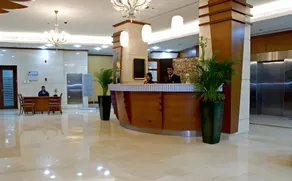 Chelsea Gardens Hotel Apartment - Image 5
