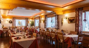 Hotel Edelweiss - Image 5