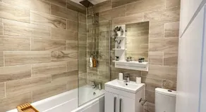 2BR City Flat By Ankers Flexible Renting Stockport Ideal for Business & Leisure - Image 2