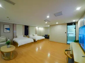 Starway Hotel Xinyang Railway Station Tianrun Plaza - Image 4