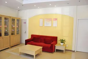 Home Inn Chengde Mountain Resort Dutongfu Street - Image 4