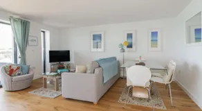 Onshore 7 - Image 2