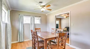 Spacious Orange Rental ~ 3 Mi to Museums & Garden! - Image 4