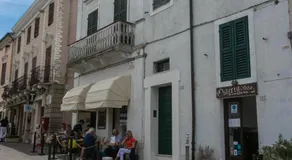 S190 - Sirolo, trilocale in piazza - Image 5