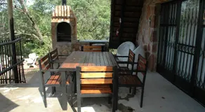 Iketla-Riverfront Chalet in Magaliesberg Biosphere - Image 2