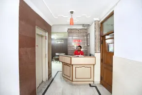 16736 Hotel Hm Crystal - Image 3