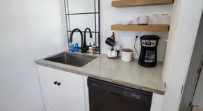 Gaga House - Image 5