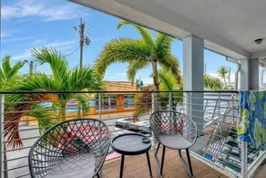Blue Wave Suites - Image 3