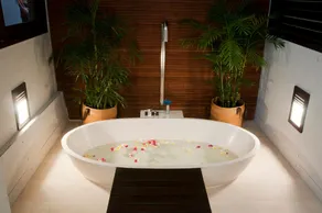 5BR Villa Sabtu - Minggu Villas Seminyak - Image 5