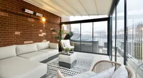 3 x Bedroom Riverside Flat with HOT TUB on Roof Terrace - Image 4
