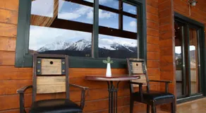 Pasithea Mountain Chalet - Image 3