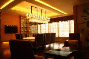 Yungang Meigao Hotel - Image 5