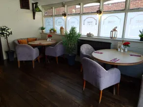 The Bugle Inn - Image 3
