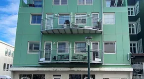Hafnarstræti 100, Downtown Apartment - Image 4