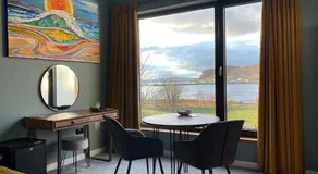 Stones Luxury B&B with hot tub and self-contained rooms - Image 2