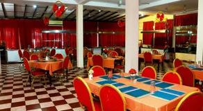 Sea Shine Beach Hotel - Image 4
