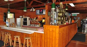 Arrowhead Camping Resort Deluxe Cabin 4 - Image 3