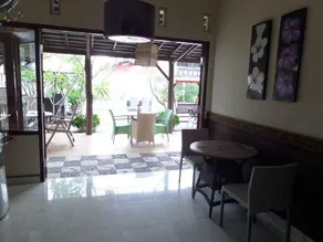 Griya Nendra Hotel - Image 2