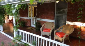 Lakeside Bed & Breakfast - Image 3