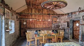 Moig Lodge - 7 Bedroom - 13 Bed - Sleeps 20 Barn Conversion - Image 4