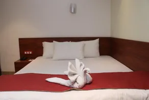 Kings Crown Hotel Salt Lake - Image 2