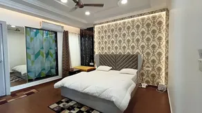 Hotel Heaven - Image 5