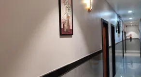 Hotel Baroda Rooms - Image 2