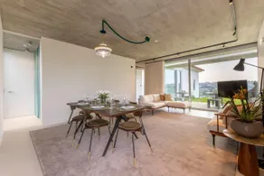 Alvarinho Villa - Image 4