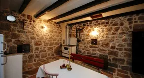 Dream Stonehouse - Image 4