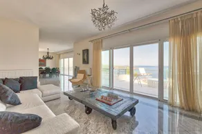 Villa Bamour With Paradise View - Image 2