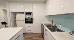 Doncaster Westfiled House 4BD - Image 4