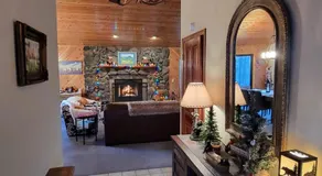 Four Seasons Getaway-Private Hot Spa with Pine Tree Views-Walk to Village and Pineknot Trailhead-Plus King Bed! - Image 2