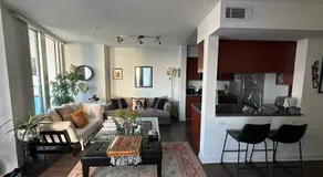 Walk to Beach & Promenade Cozy Santa Monica Condo - Image 2