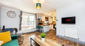 Kings Cross Camden Suite - Image 2