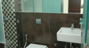 Hotel Causeway, Colaba - Image 2