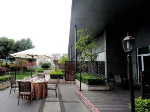 Brilliance Garden Hotel - Image 3