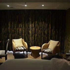 Zhongzhou International Hotel - Image 5