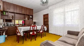 Memora Guesthouse Curitiba - Quartos em Casa próximo ao Parque Bacacheri - Image 4