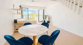 Central Southport 2BR 2Bath Stay with Car Park - Image 3