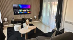 Le Penthouse Appartement Haut de Gamme Avec Piscine Chauffee - Image 2