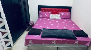 Budget Hostel Rooms - Image 4