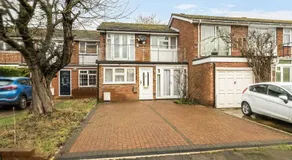 Five-Bedroom Home near Windsor and LEGOLAND, Free Parking - Image 5