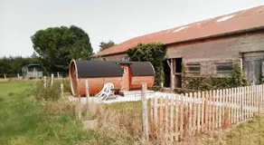 Tonneau - Image 3