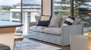 Coastal Retreat 10 Champagne Court - Image 3