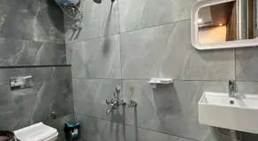 SS Luxury Comforts - Twin Sharing - Image 4
