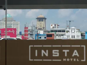 Insta Hotel - Image 3