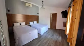 Hotel Aquiles - Image 2